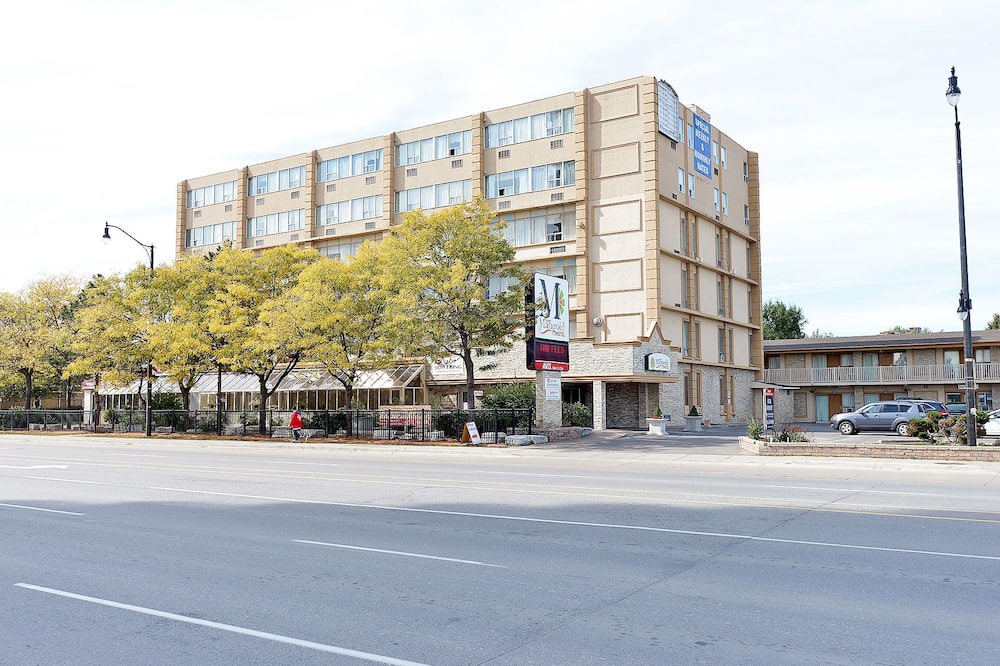 Photo of Outdoor in Queen Street Corridor