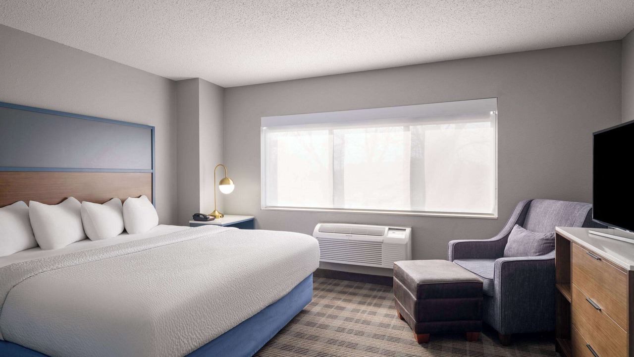 Photo of Bedroom in Shakopee