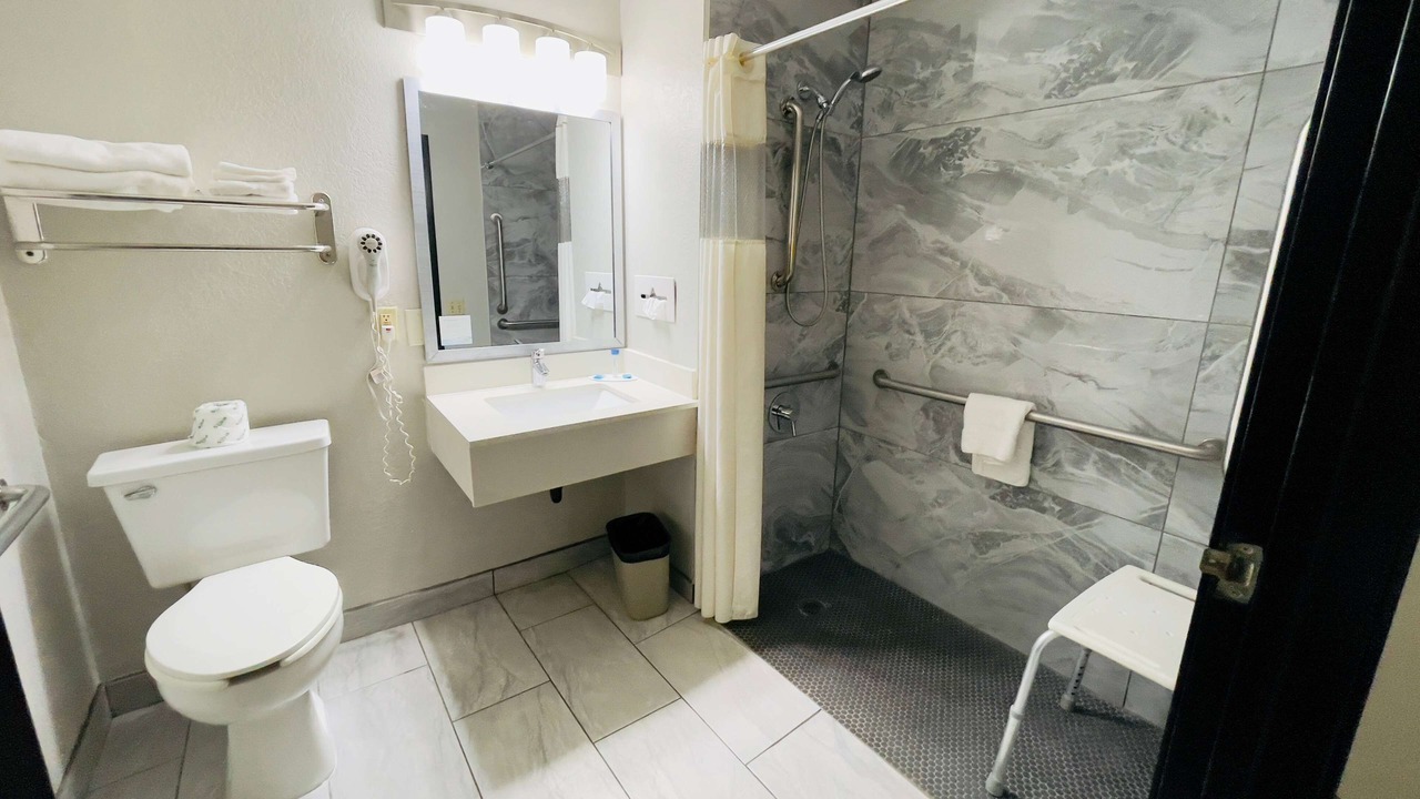 Photo of Bathroom in Shakopee