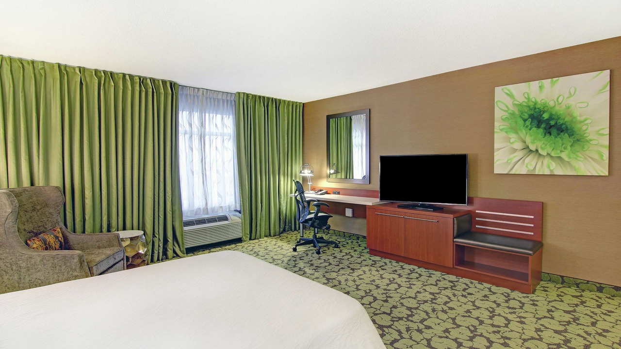 Photo of Bedroom in Thornhill