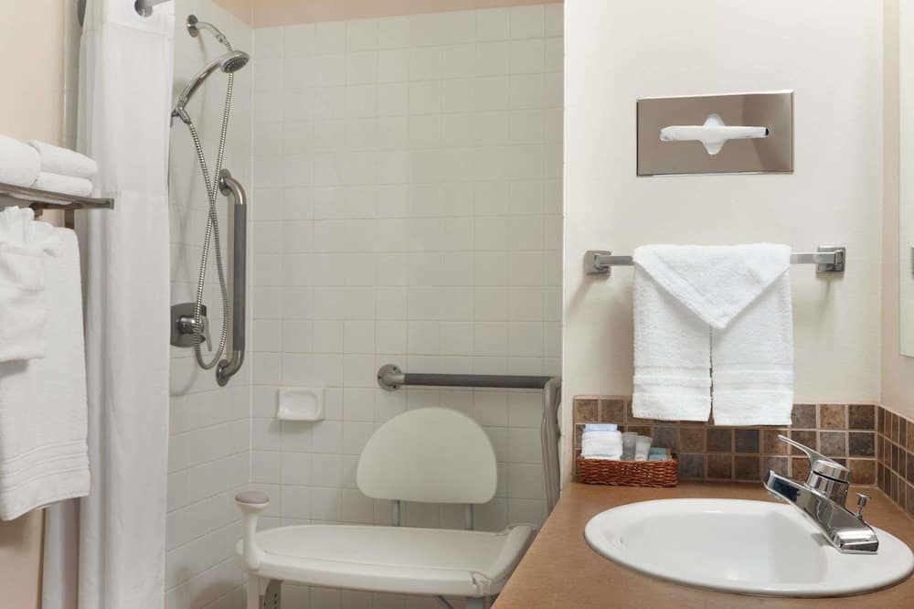 Photo of Bathroom in St. Cloud
