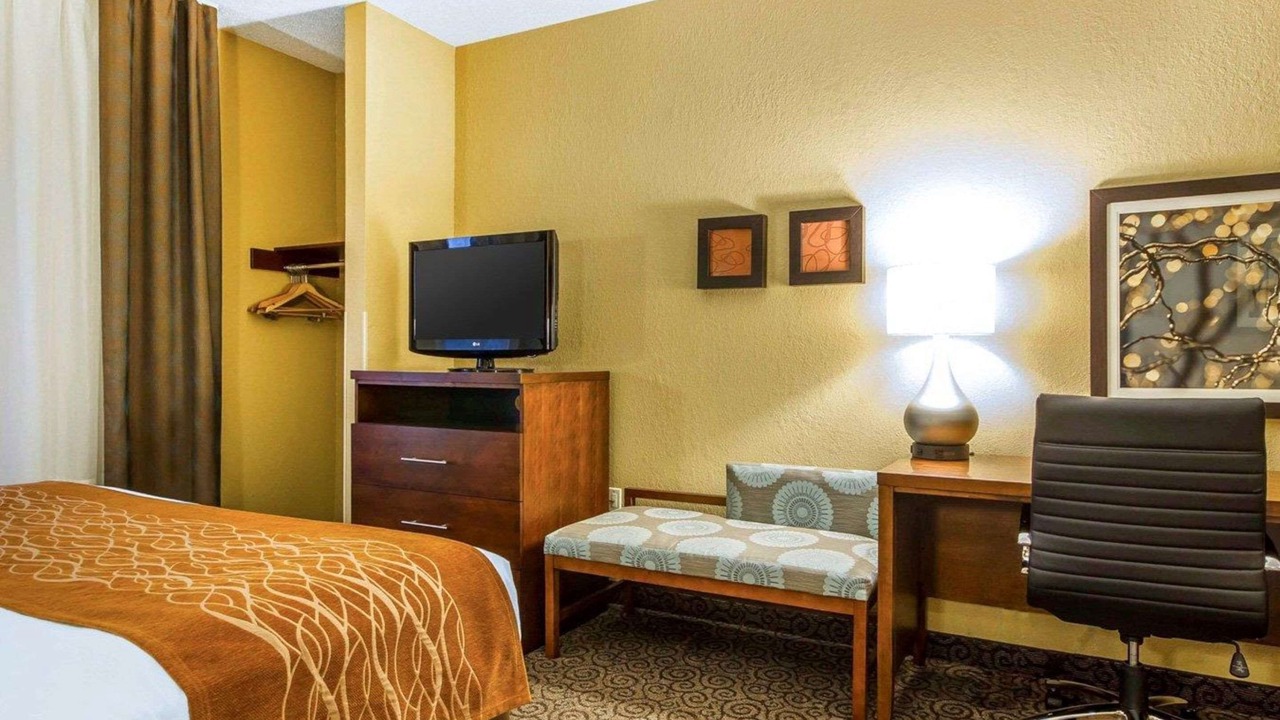 Photo of Bedroom in Ramsey