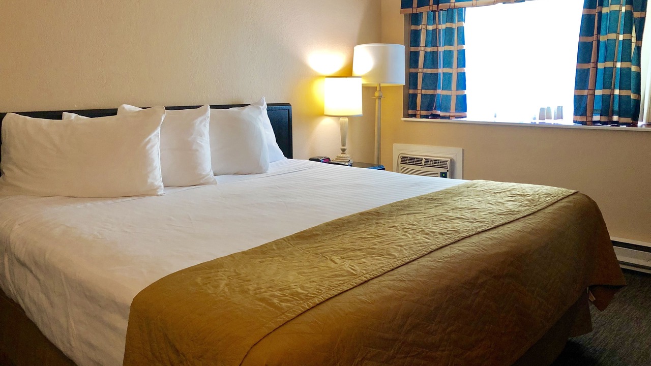 Photo of Bedroom in Industrial Park