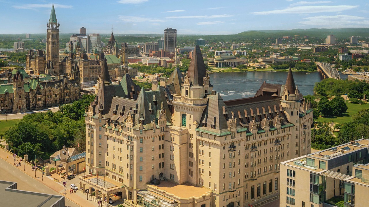 Photo of Outdoor in Byward Market - Parliament Hill