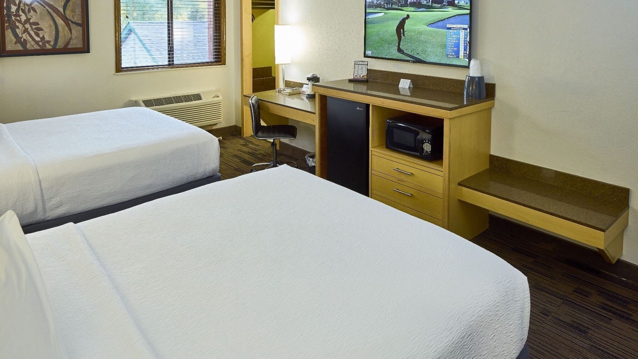 Photo of Bedroom in Burnsville
