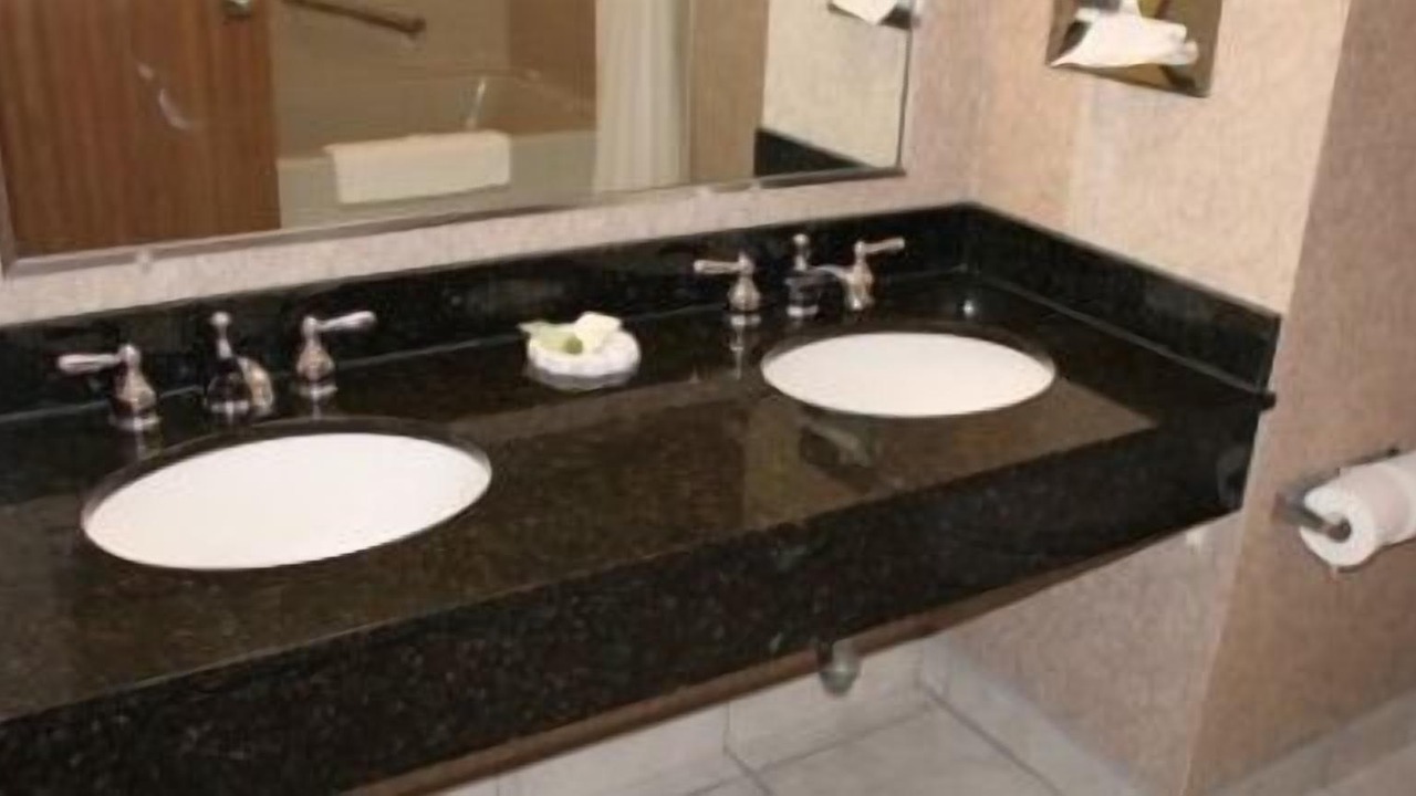 Photo of Bathroom in Redwood Falls