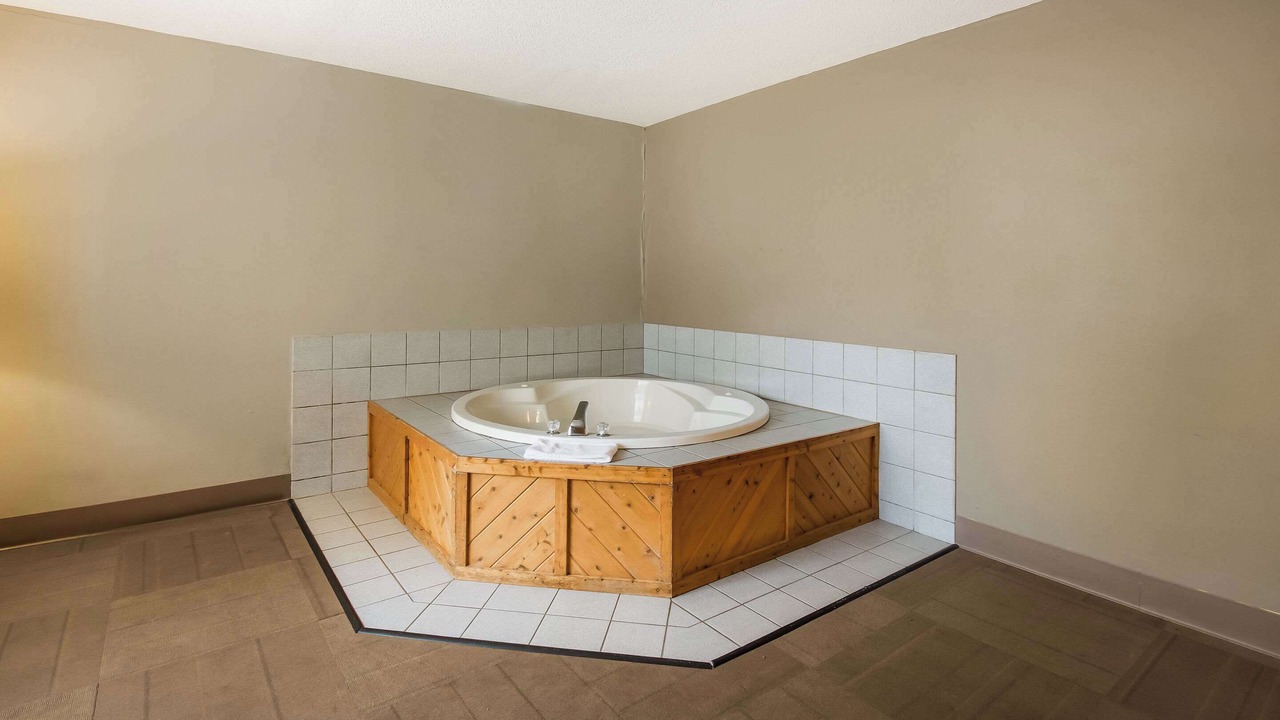 Photo of Bedroom in Hermantown