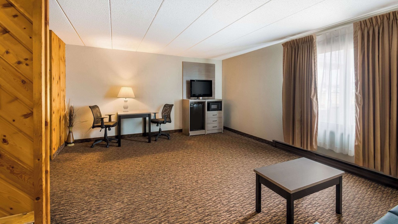 Photo of Bedroom in Hermantown