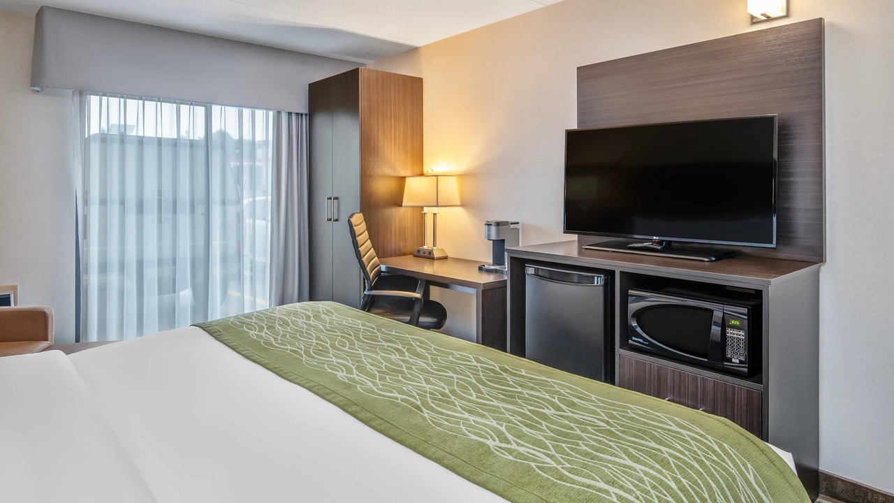 Photo of Bedroom in Chatham-Kent