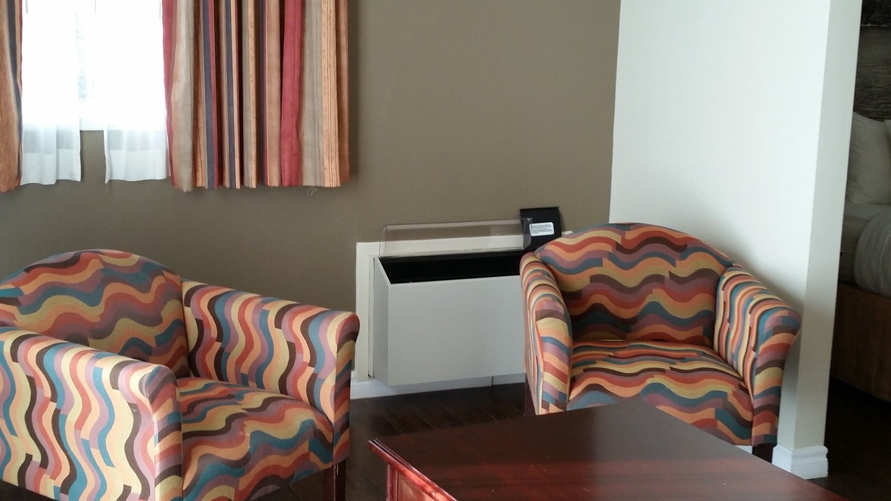 Photo of Bedroom in Elizabethtown-Kitley