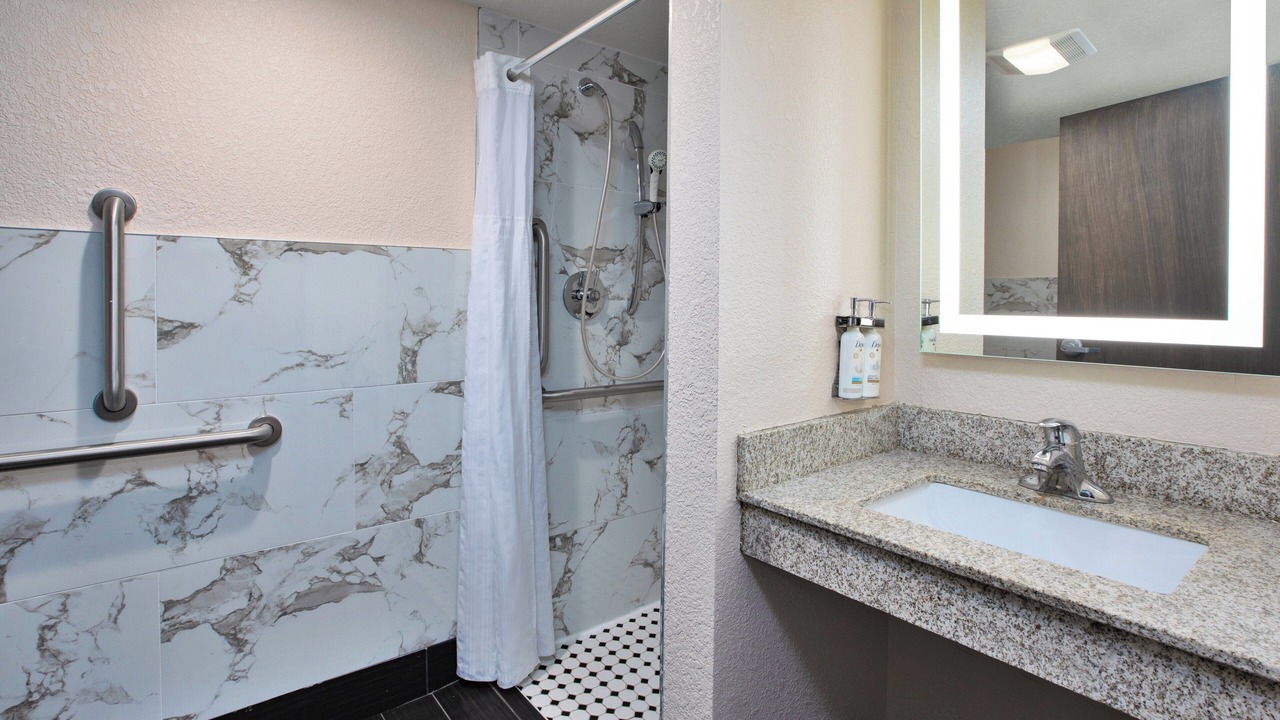 Photo of Bathroom in Eden Prairie