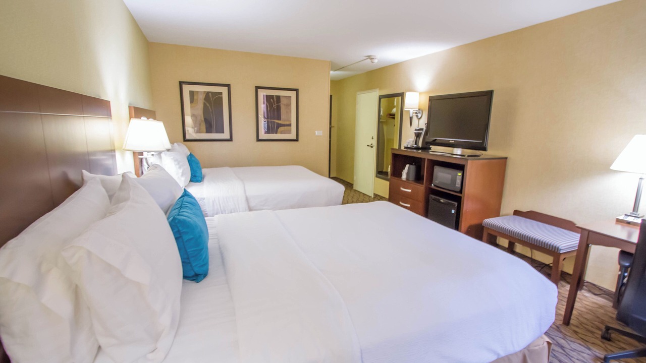 Photo of Bedroom in West Bloomington
