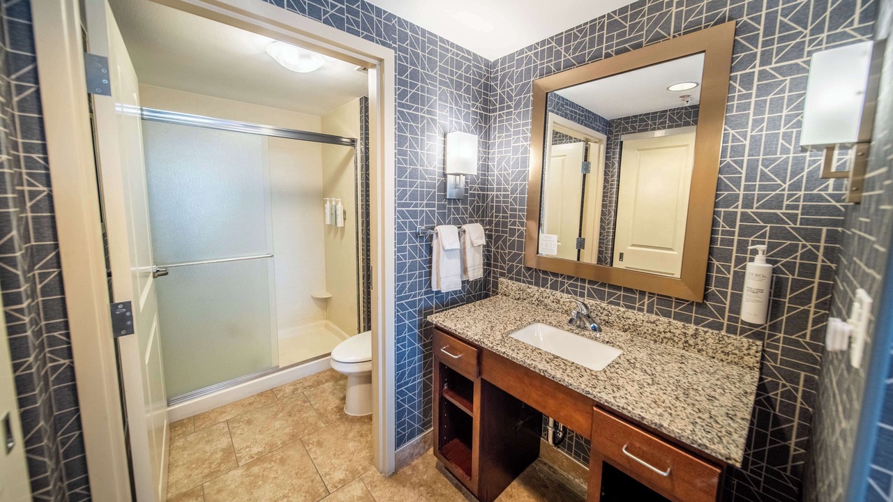 Photo of Bathroom in Kutzky Park