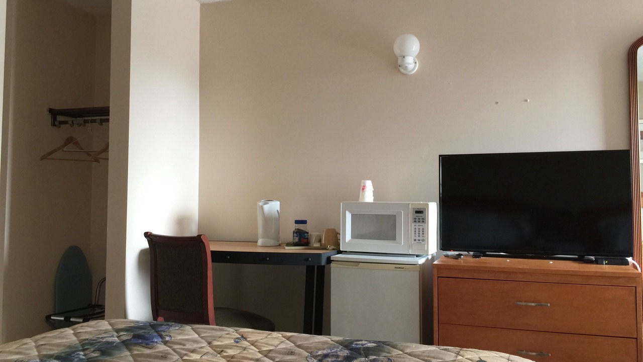 Photo of Bedroom in Port Colborne