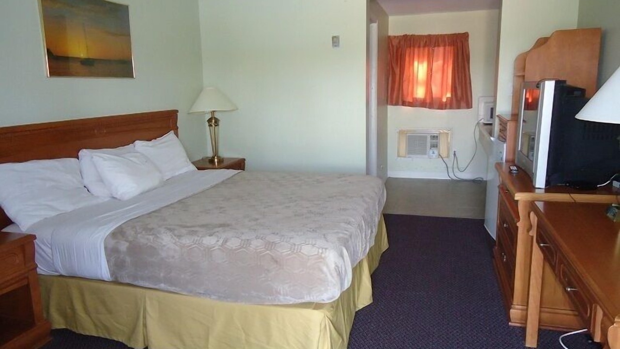 Photo of Bedroom in South-West Oxford