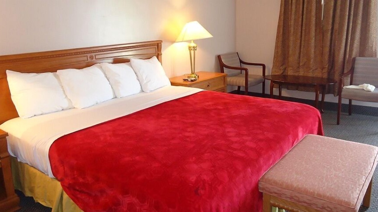 Photo of Bedroom in South-West Oxford