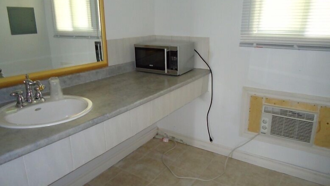 Photo of Bathroom in South-West Oxford