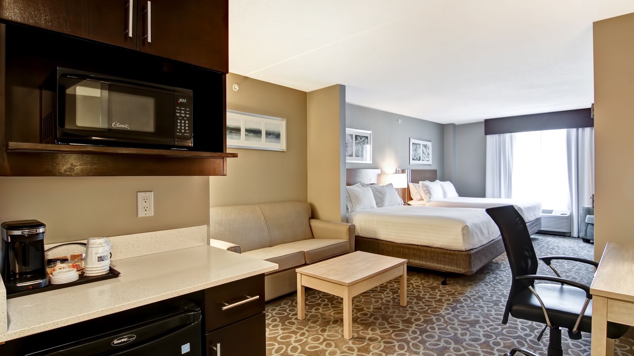 Photo of Livingroom in Durham Region