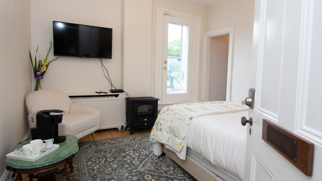 Photo of Bedroom in Kingston