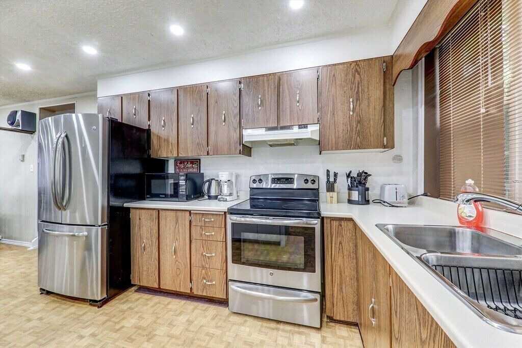 Photo of Kitchen in Fenelon Falls