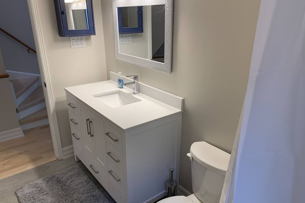 Photo of Bathroom in Midtown Toronto