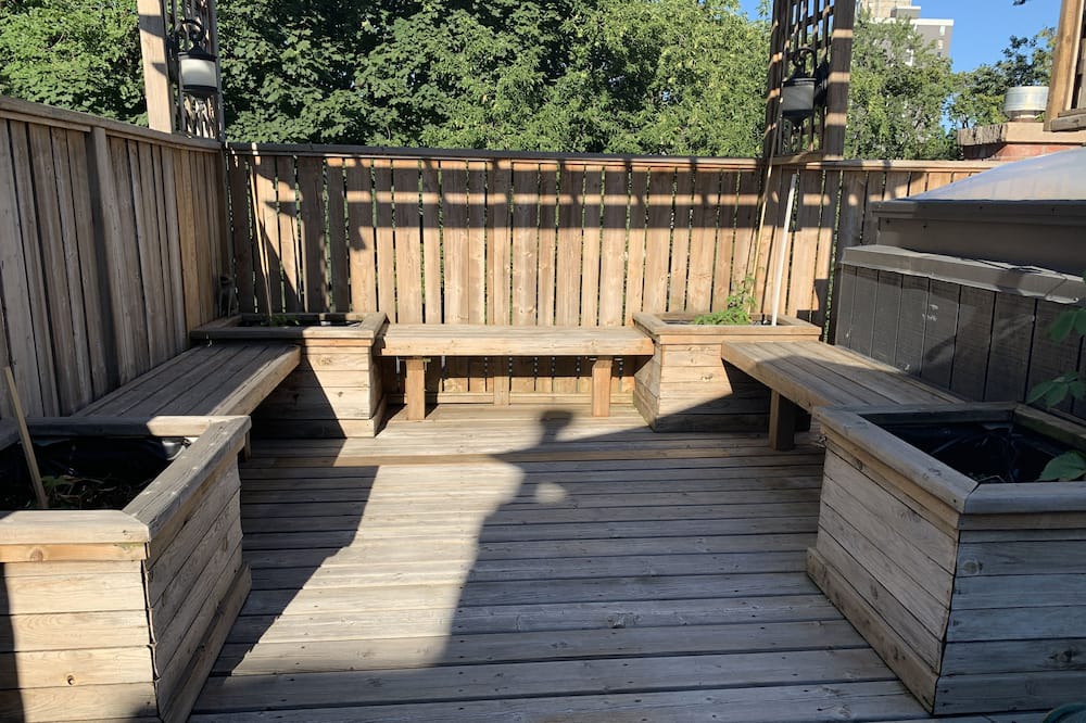 Photo of Outdoor in Midtown Toronto