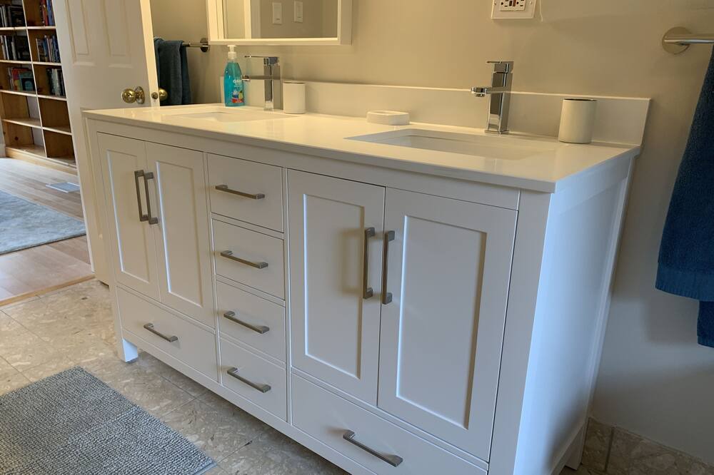 Photo of Bathroom in Midtown Toronto