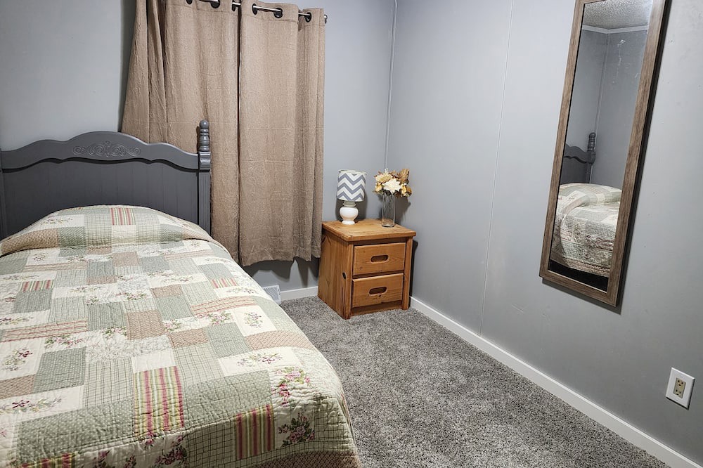 Photo of Bedroom in Hibbing