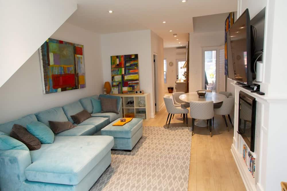 Photo of Livingroom in Riverside
