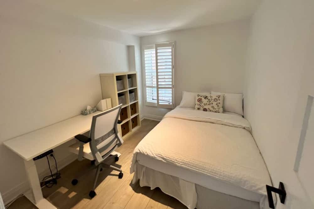Photo of Bedroom in Riverside