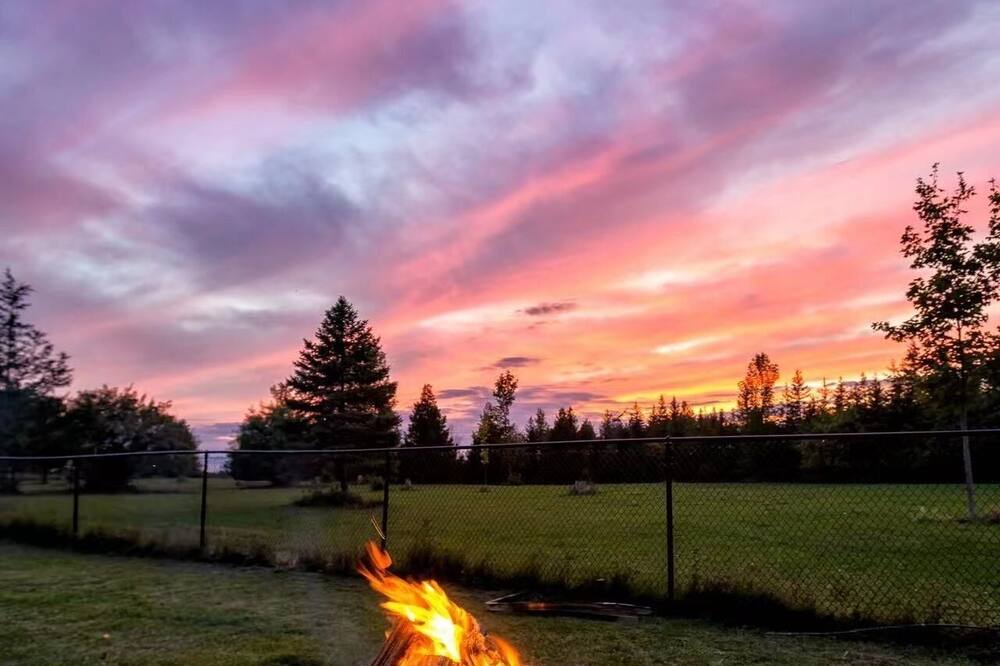 Photo of Outdoor in Lindsay