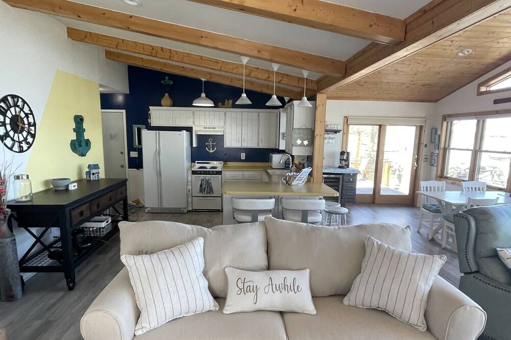 Photo of Livingroom in Annandale