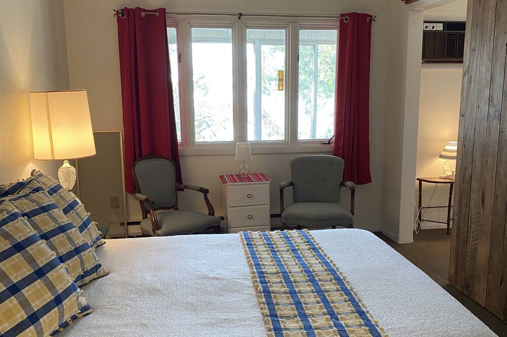 Photo of Bedroom in Detroit Lakes