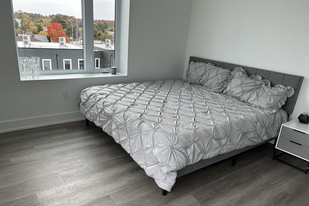 Photo of Bedroom in Fenelon Falls