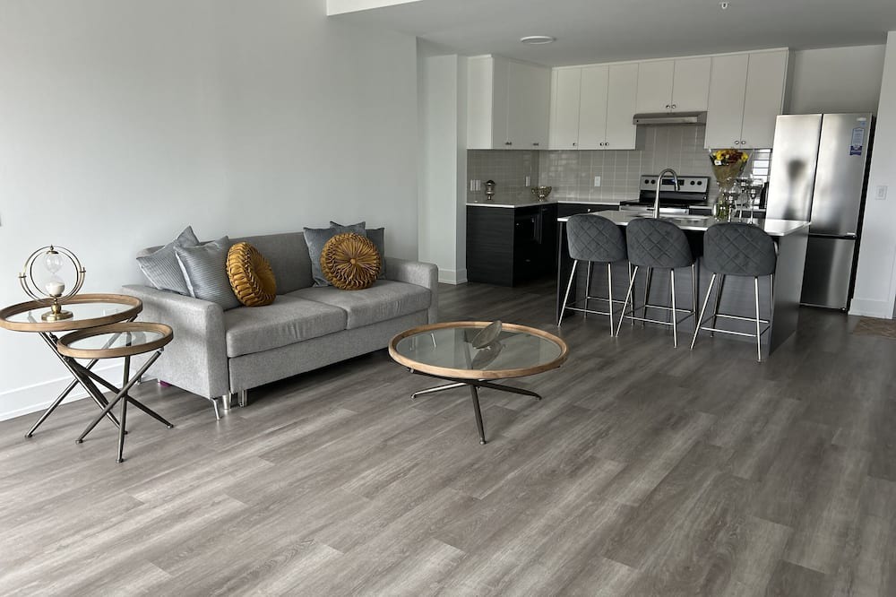 Photo of Livingroom in Fenelon Falls