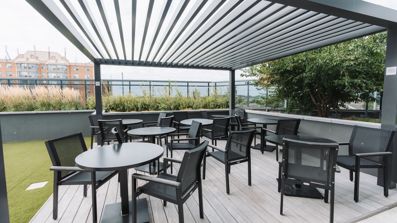 Photo of Outdoor in Hurontario