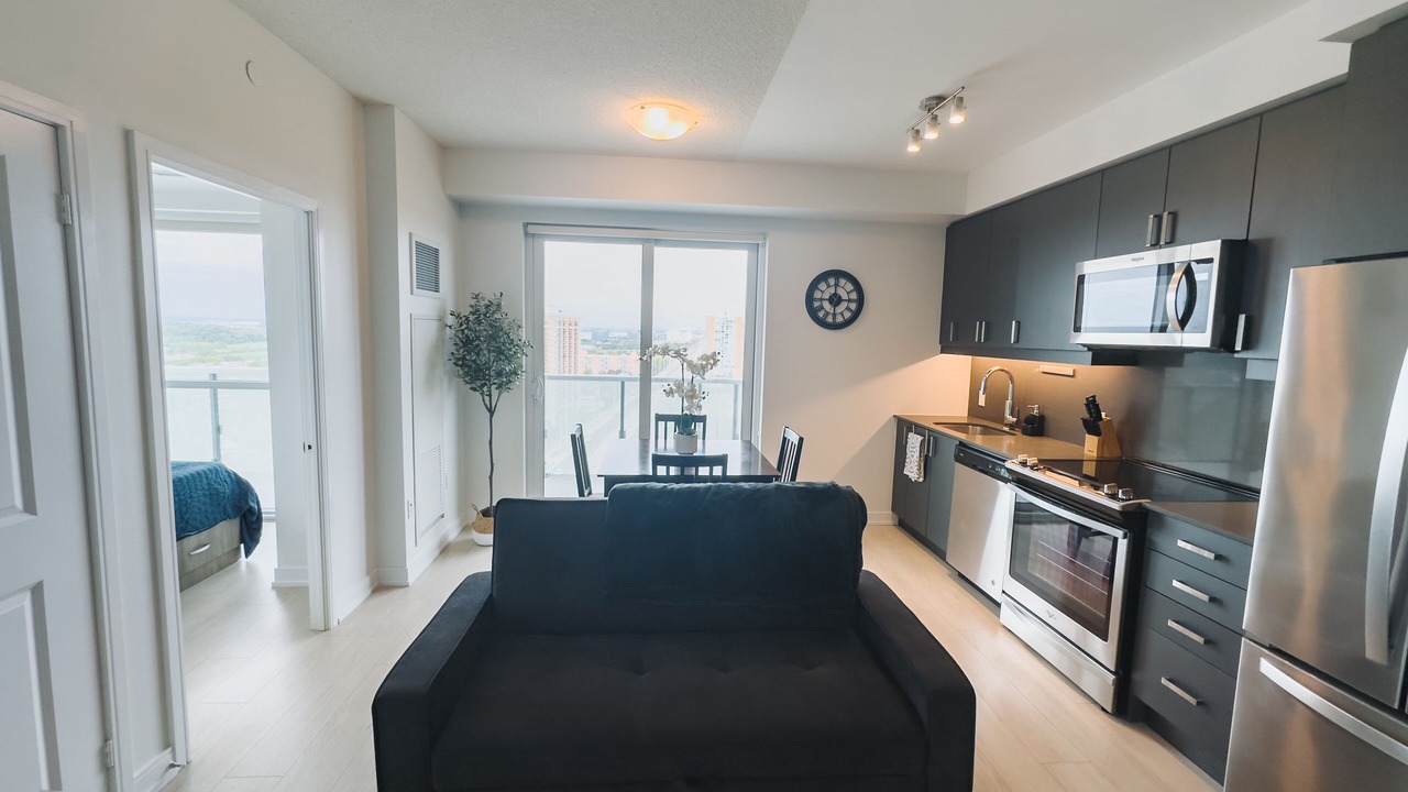 Photo of Kitchen in Hurontario