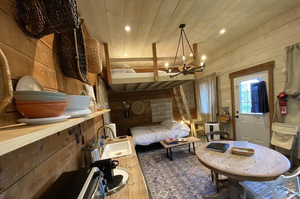 Photo of Bedroom in North Dundas