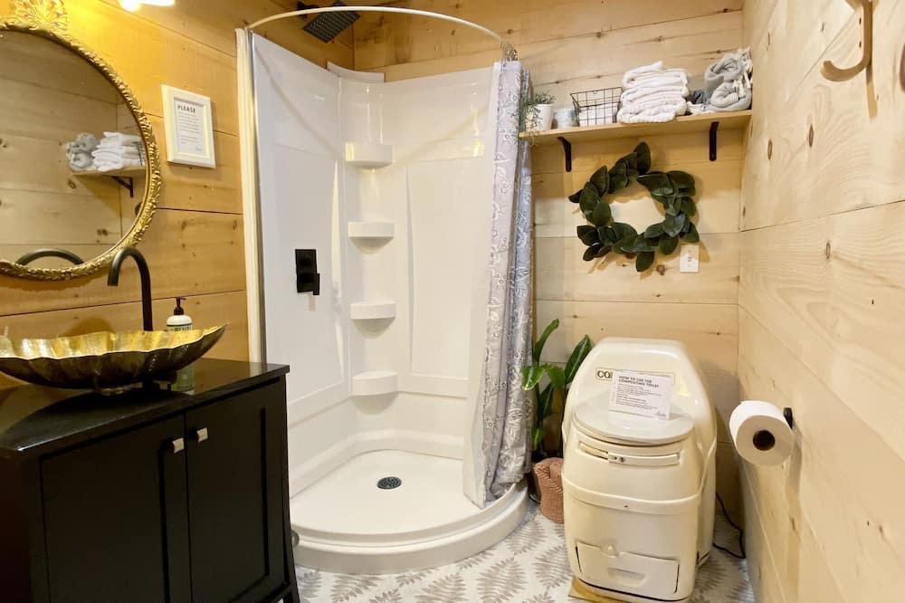 Photo of Bathroom in North Dundas