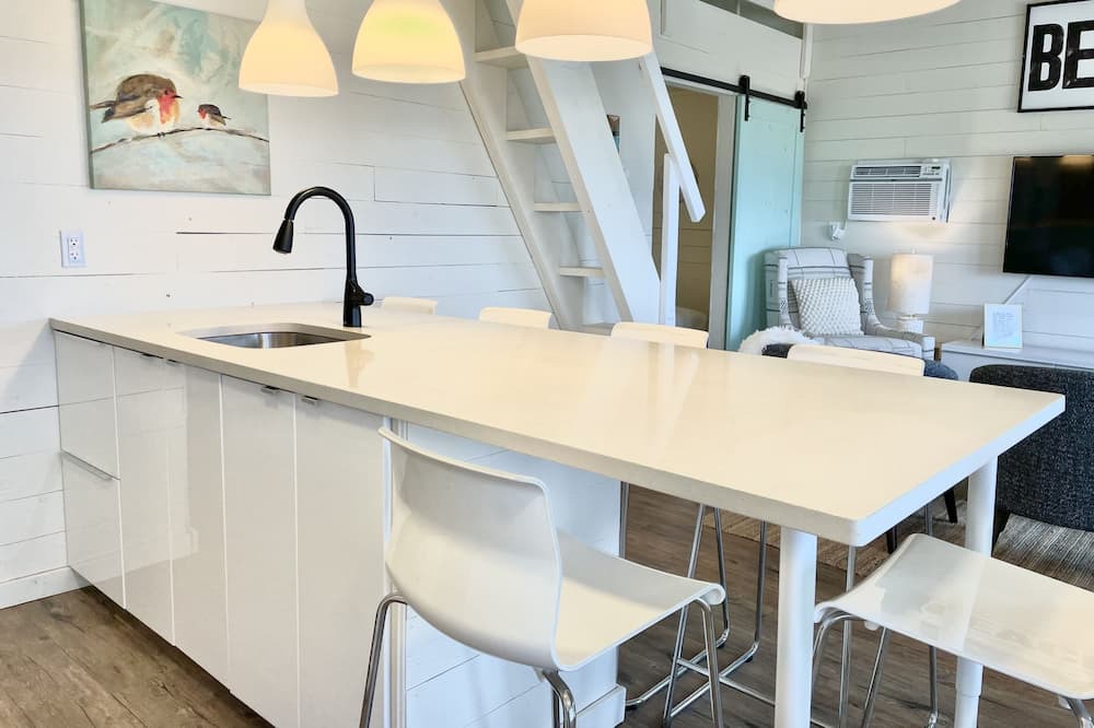 Photo of Kitchen in Whitewater Region