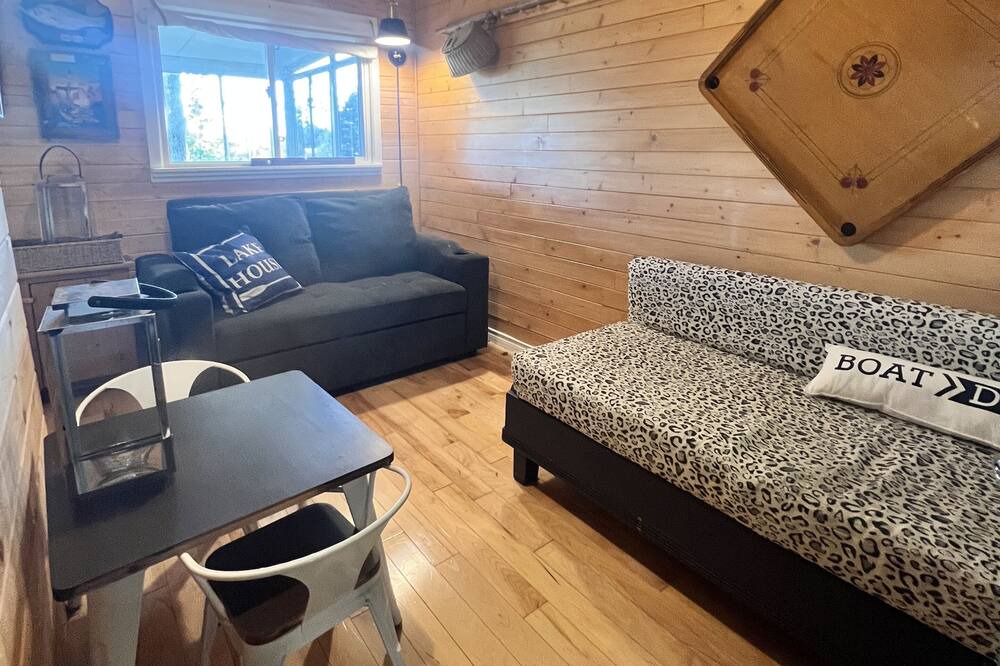 Photo of Bedroom in Bobcaygeon