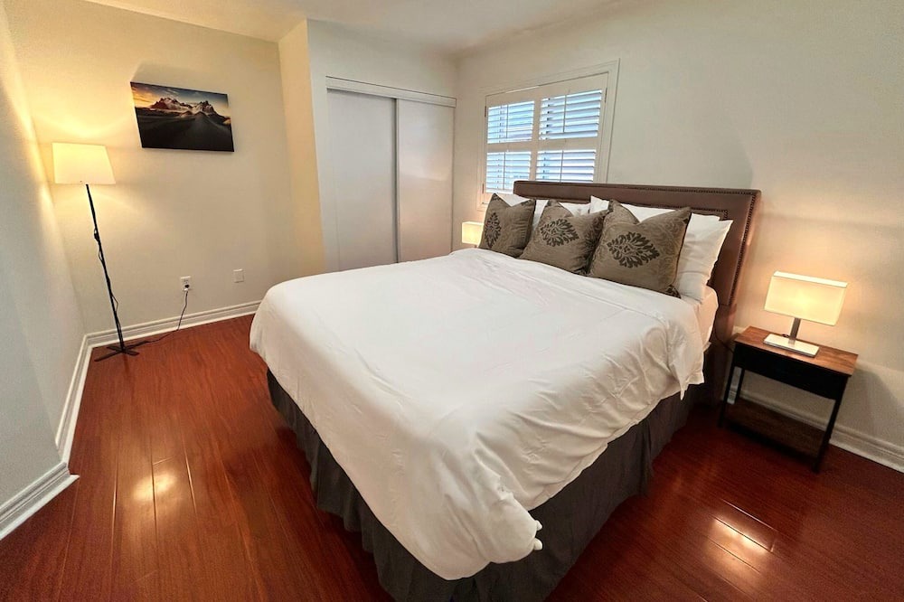 Photo of Bedroom in Meadowvale Village