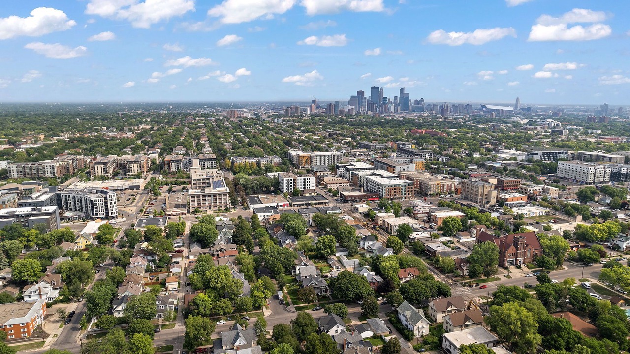 Photo of Outdoor in Uptown