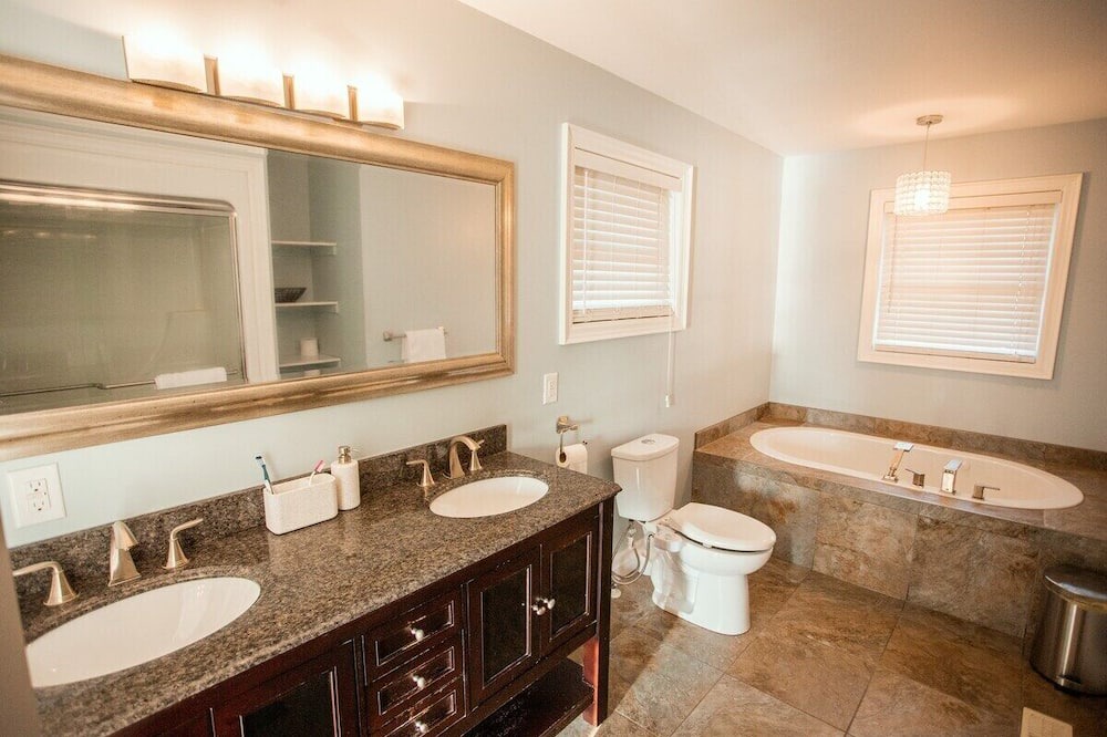 Photo of Bathroom in Orillia