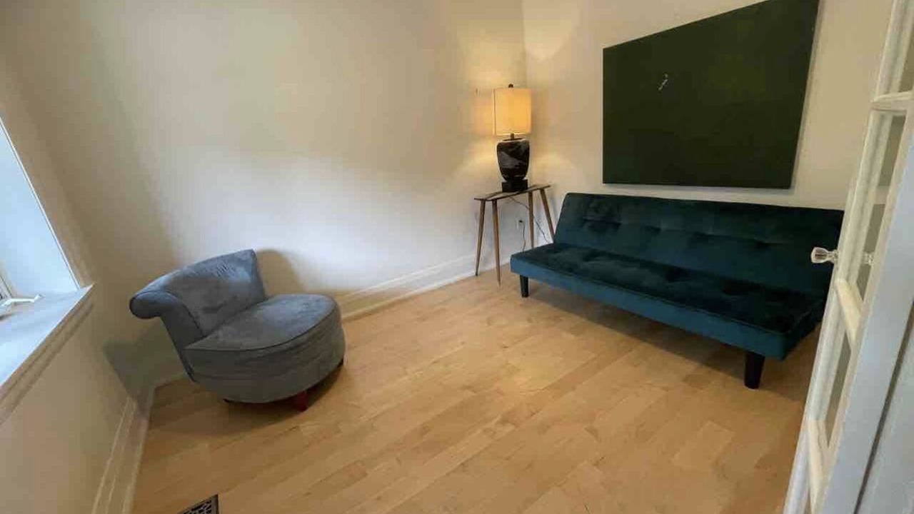 Photo of Livingroom in Trinity - Bellwoods