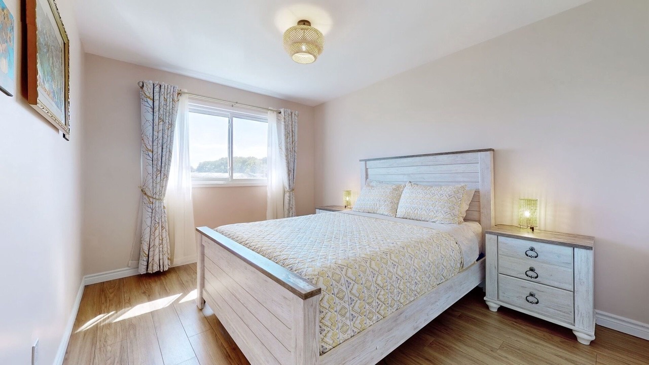 Photo of Bedroom in Niagara-on-the-Lake