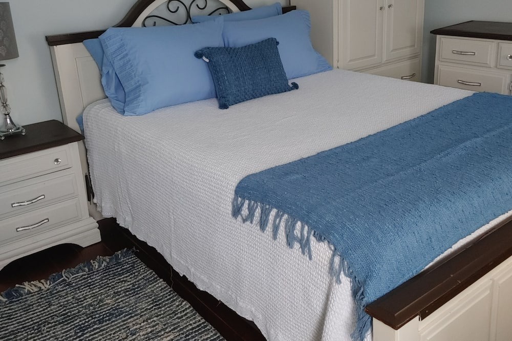 Photo of Bedroom in Owen Sound