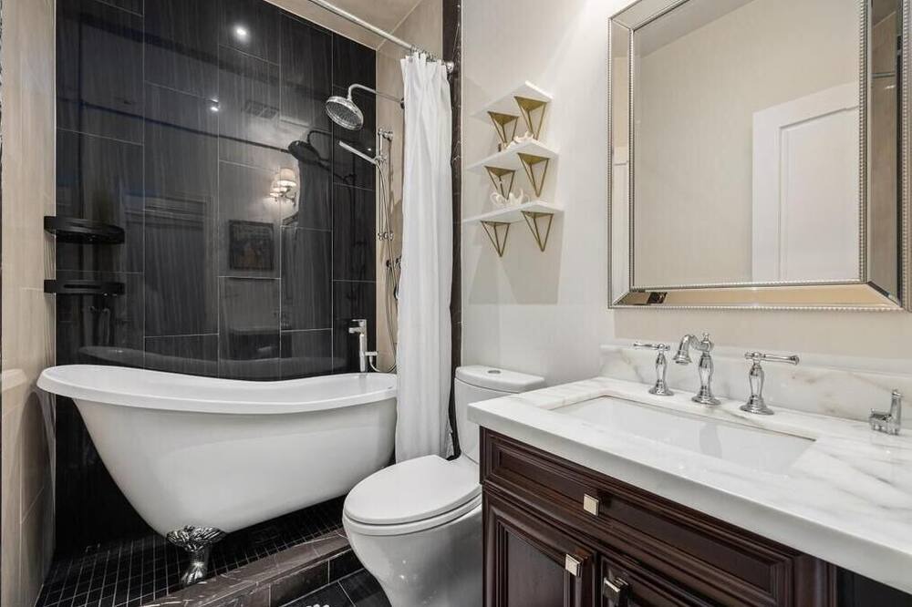 Photo of Bathroom in Midtown Toronto