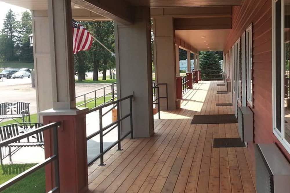 Photo of Outdoor in Battle Lake