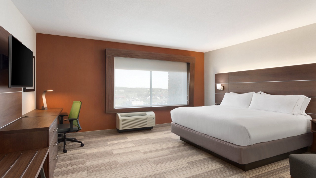 Photo of Bedroom in Hermantown